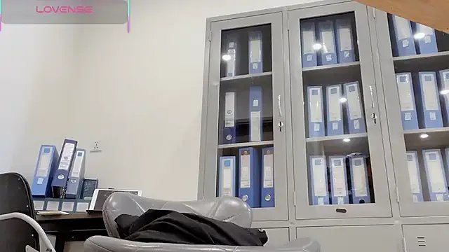 Sayuri_Satou on StripChat