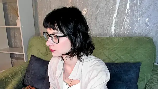 Scarle_Whisper — Take off top