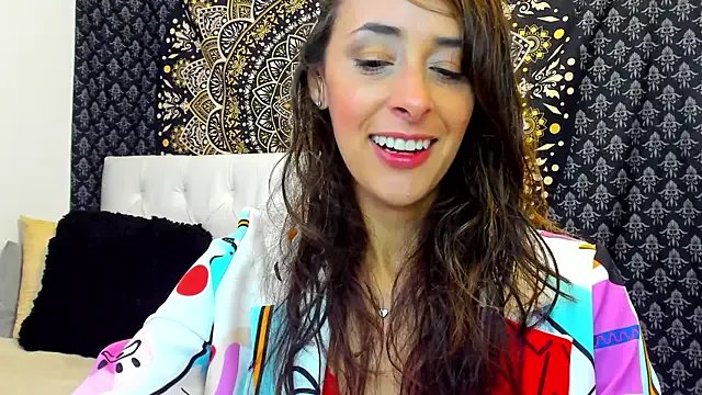 ScarletKings on StripChat