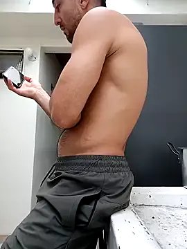 sebasxx97 on StripChat