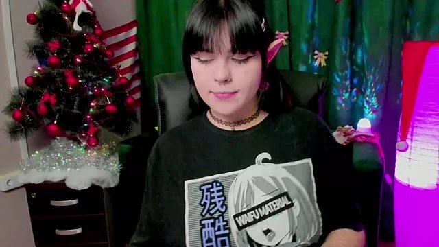 SelenaCute on StripChat