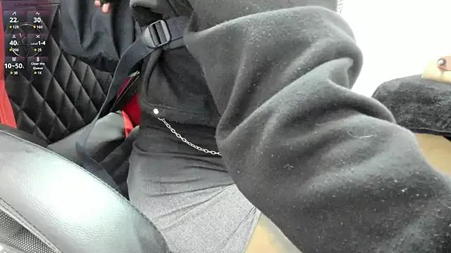 selene_red_ on StripChat