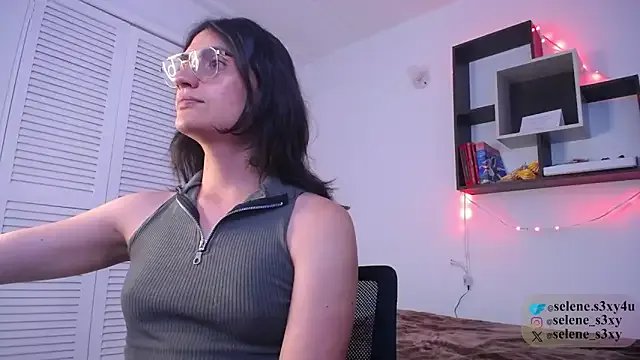 selene_s3x on StripChat