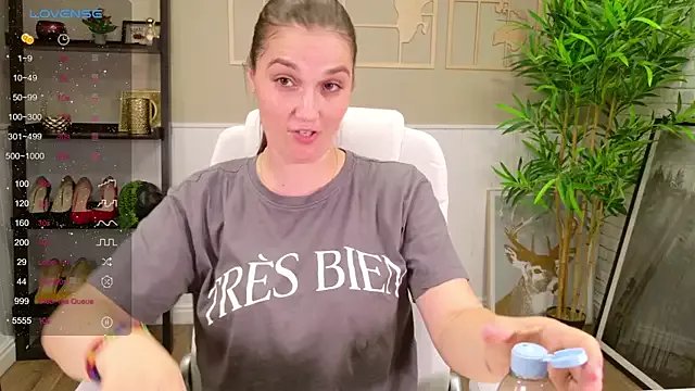 SelineSole on StripChat