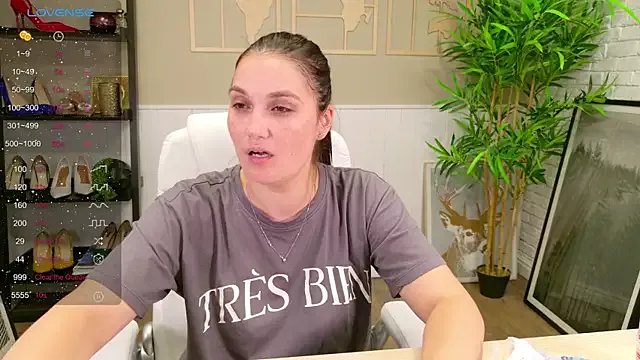 SelineSole on StripChat