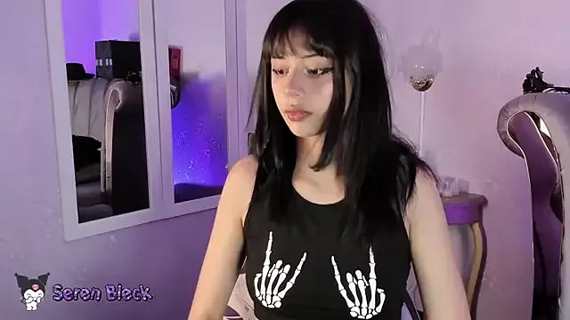 Seren_Bleck on StripChat