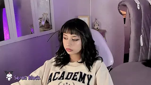 Seren_Bleck on StripChat