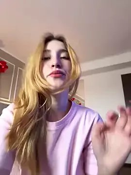 SerenaBennet on StripChat