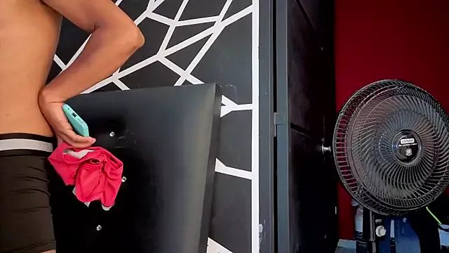 Offline Sexe_Sauvage_AD on StripChat