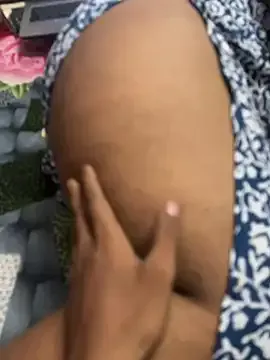 Offline sexy-bu on StripChat