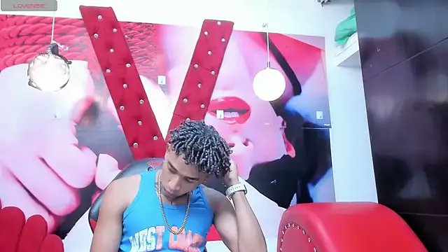 sexy_blacks_ on StripChat