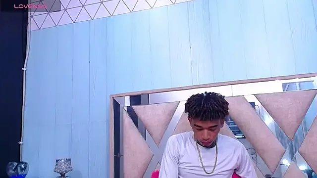 sexy_blacks_ on StripChat