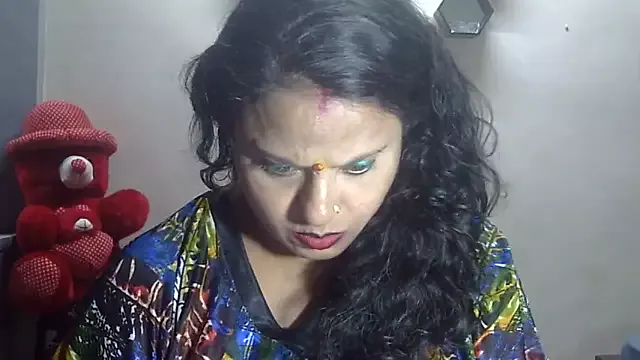 Offline Sexy_komolika on StripChat