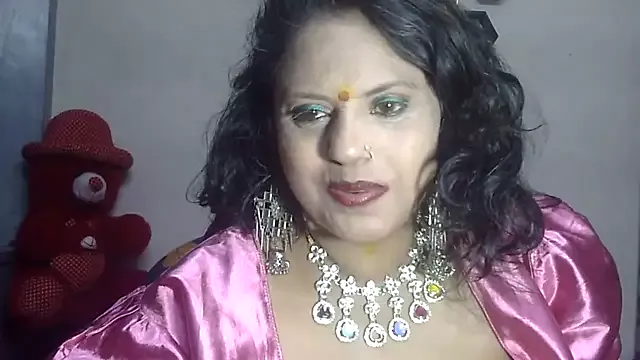 Offline Sexy_komolika on StripChat