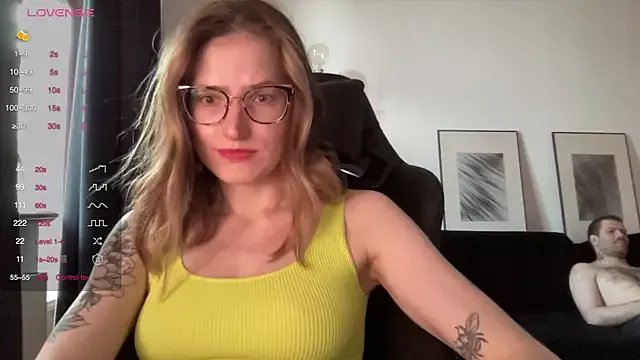 Sexy_Sweets on StripChat