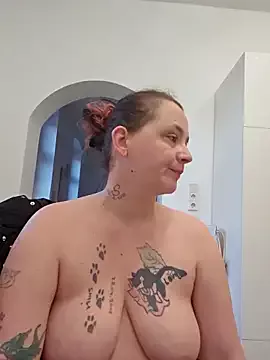 Offline SexyJoy1991 on StripChat