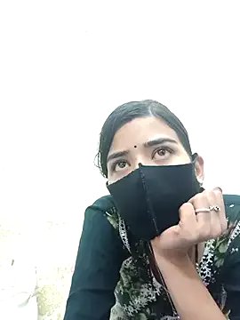 Sexykhushi041 on StripChat