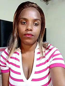 Offline SexySlenderLexy on StripChat