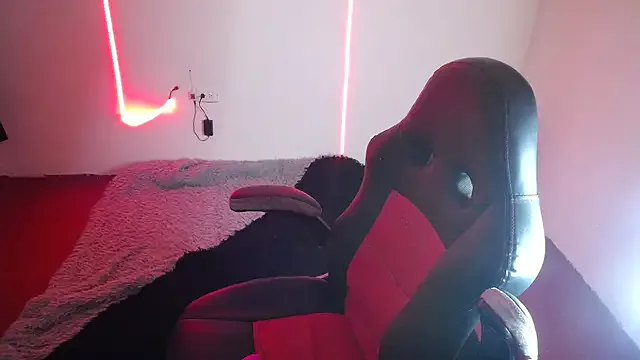 Offline Shaddycute_ on StripChat