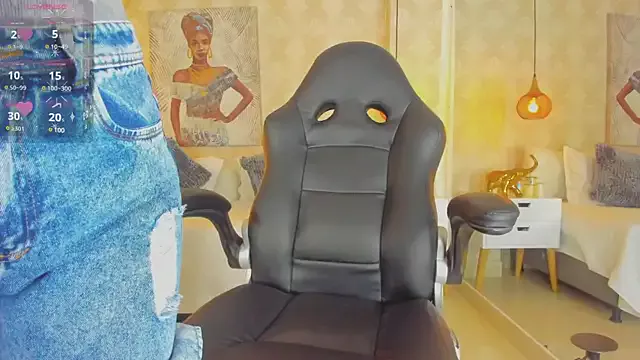 Offline Shantall__ on StripChat