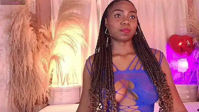 Shanyqueen on StripChat