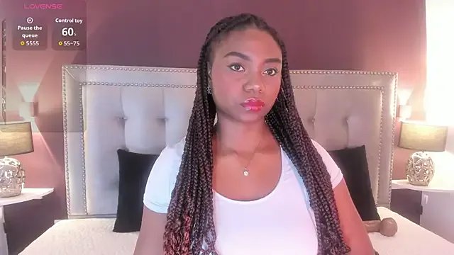 Shanyqueen on StripChat