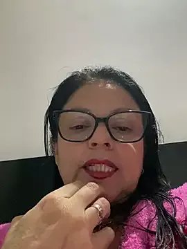 Sharongirl07 on StripChat