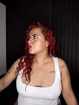 Shayla27 on StripChat