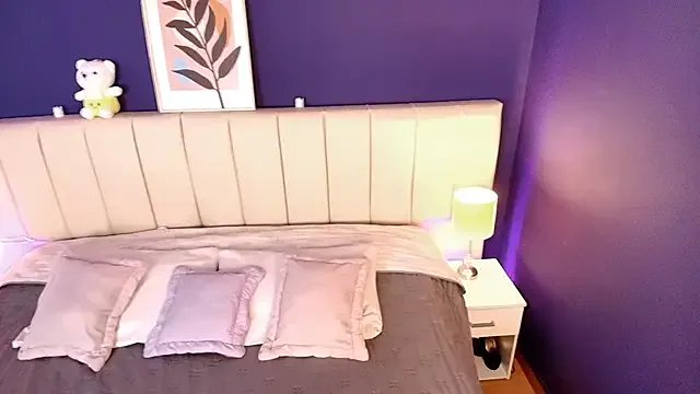 Shizuko_ on StripChat