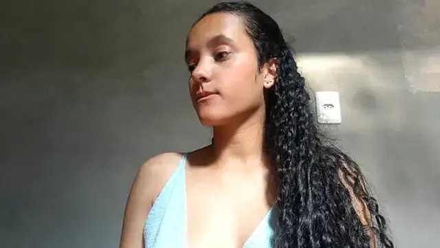 ShonnaNewmann on StripChat