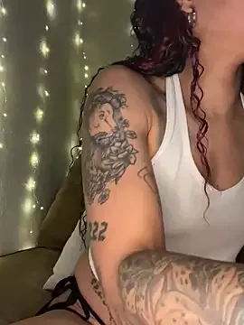 Offline Shuggabutt on StripChat