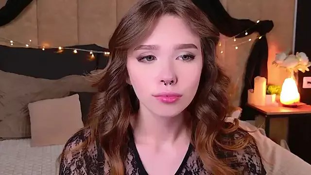 Sierra_Fane on StripChat