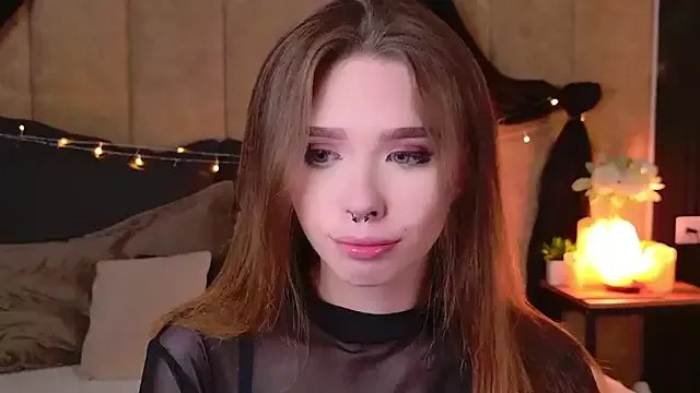 Sierra_Fane on StripChat