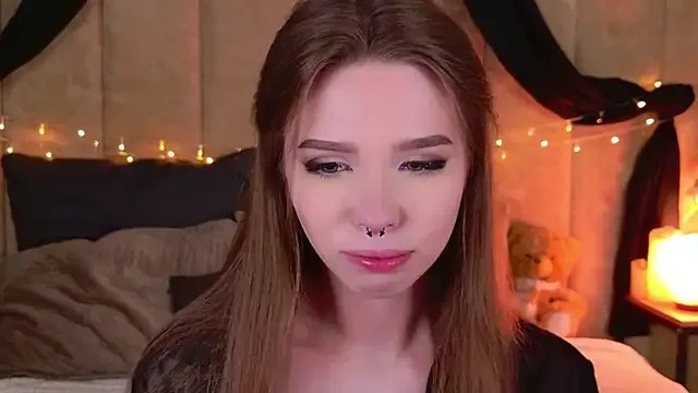 Sierra_Fane on StripChat