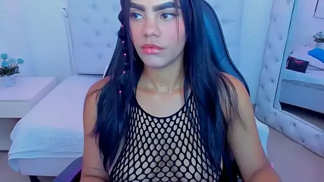 silvana__miller on StripChat