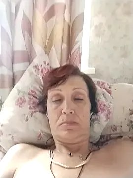 SilviaHart on StripChat