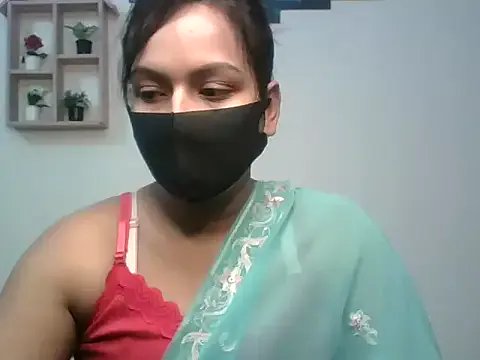 Sima_Roy95 on StripChat