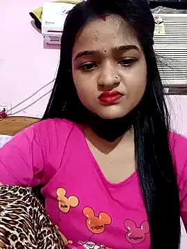 Simran-001 on StripChat