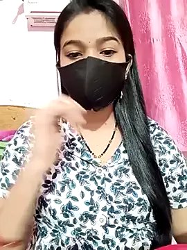 Simran-001 on StripChat