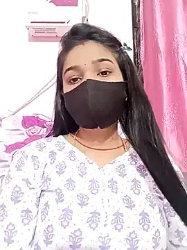Simran-001 on StripChat