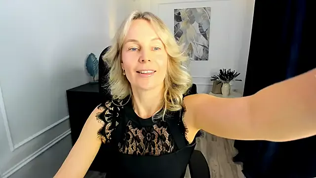 Offline Sinty_Devis on StripChat