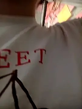 SirenRouge_69 on StripChat