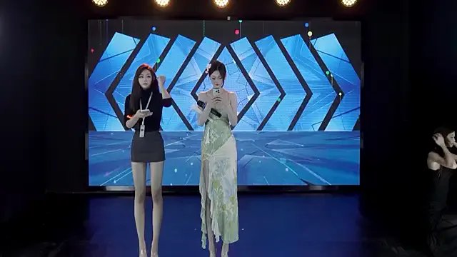 SK-001 — Freechat on StripChat