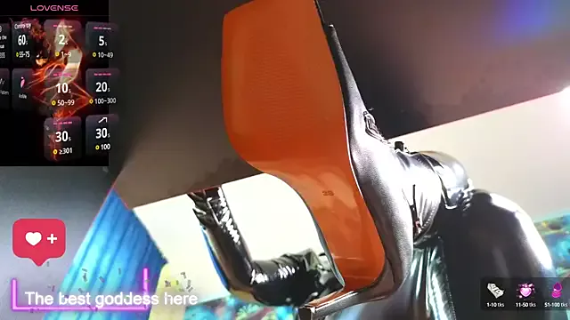 Offline Snow_Goddess on StripChat