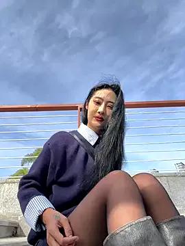 StripChat so-linger is Freechat so-linger —