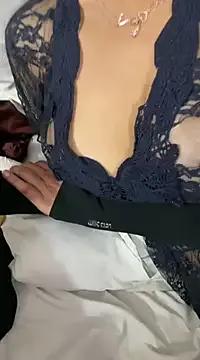 Sofia3393 on StripChat