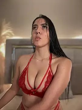Sofia_Collins- on StripChat