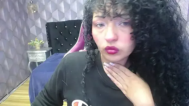 Freechat Sofiacowperx on StripChat