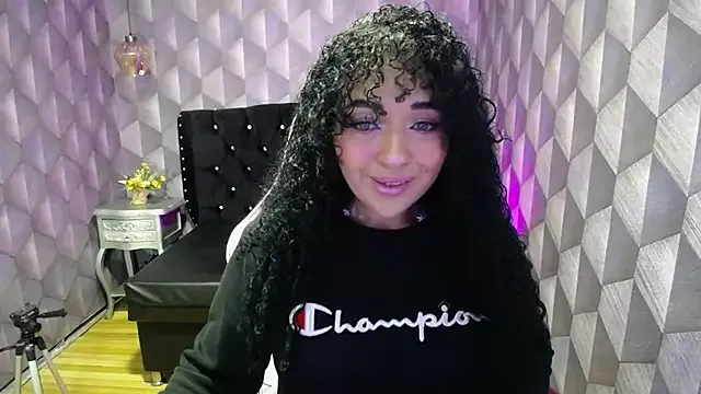 Freechat Sofiacowperx on StripChat