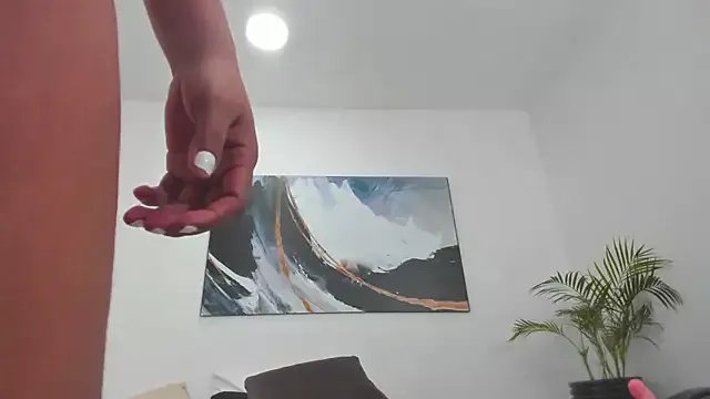 Sofii_Cooper1 on StripChat